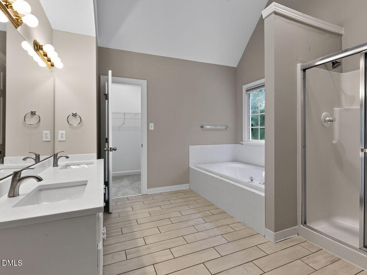 305 Neuse Ridge Drive Clayton, NC 27527 - Photo 19 of 36 020-1280x960-master-bathroom