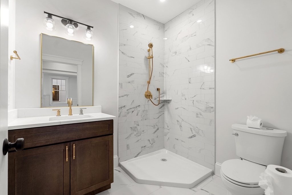 24 Fellows Road, Unit 3 Ipswich, MA 01938 - Photo 19 of 42