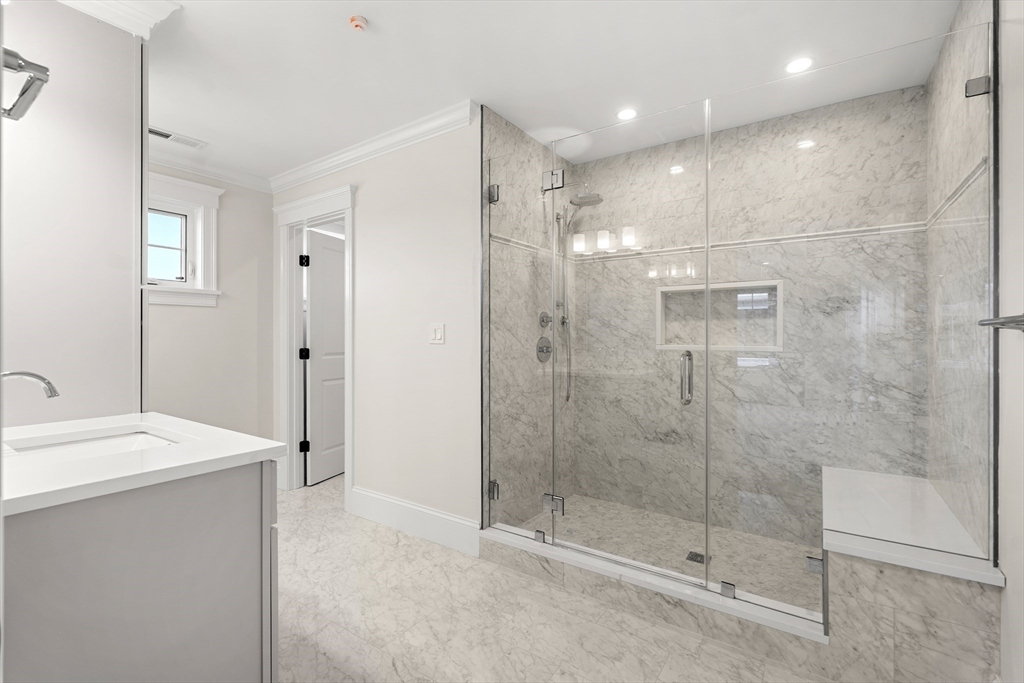 24 Fellows Road, Unit 3 Ipswich, MA 01938 - Photo 23 of 41