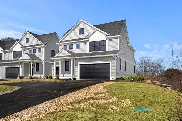 $1,299,999 | 24 Fellows Road, Unit 3, Ipswich, MA 01938