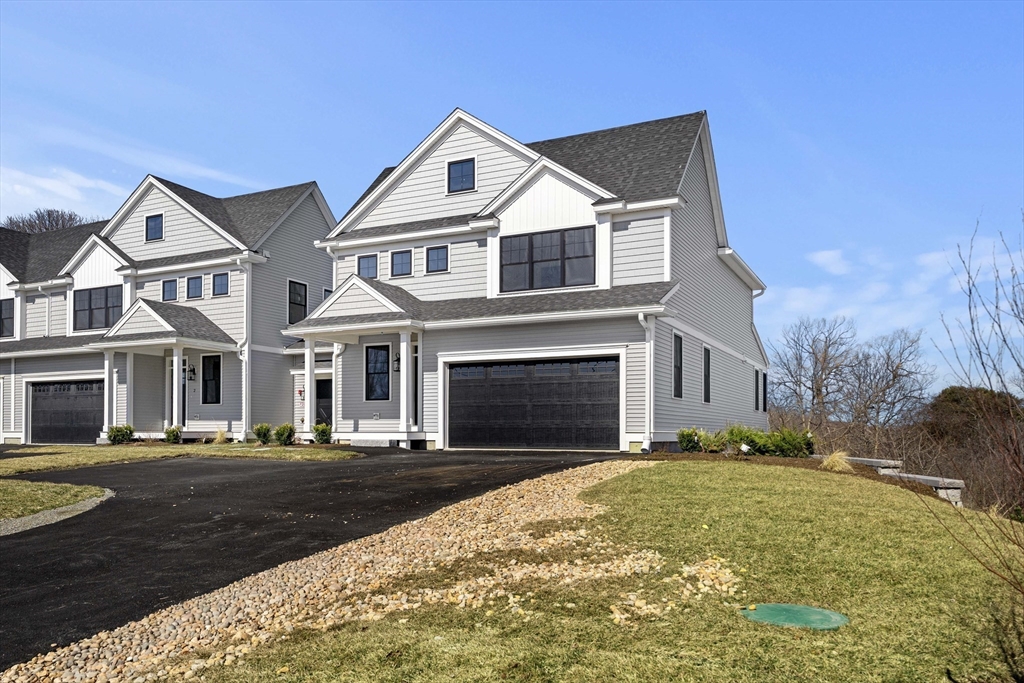 24 Fellows Road, Unit 3 Ipswich, MA 01938 - Photo 3 of 42