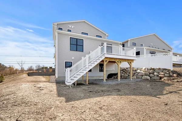 $1,299,999 | 24 Fellows Road, Unit 3, Ipswich, MA 01938