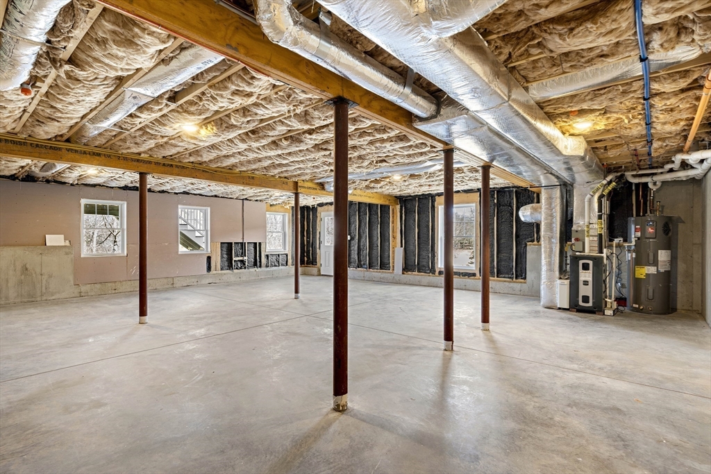 24 Fellows Road, Unit 3 Ipswich, MA 01938 - Photo 41 of 42