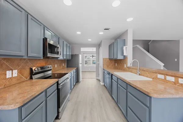 $2,395 | 500 Kingfisher Lane, Leander, TX 78641