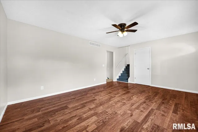 $260,000 | 104 Robert Drive, Normal, IL 61761