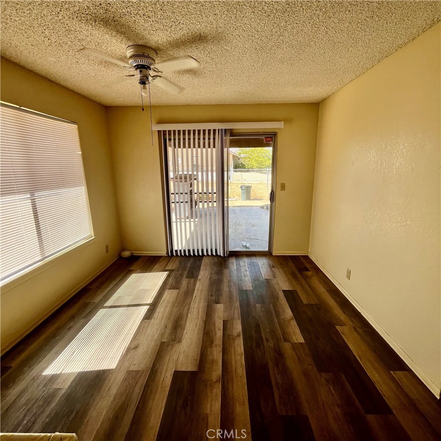 15590 Erie Road Apple Valley, CA 92307 - Photo 7 of 19