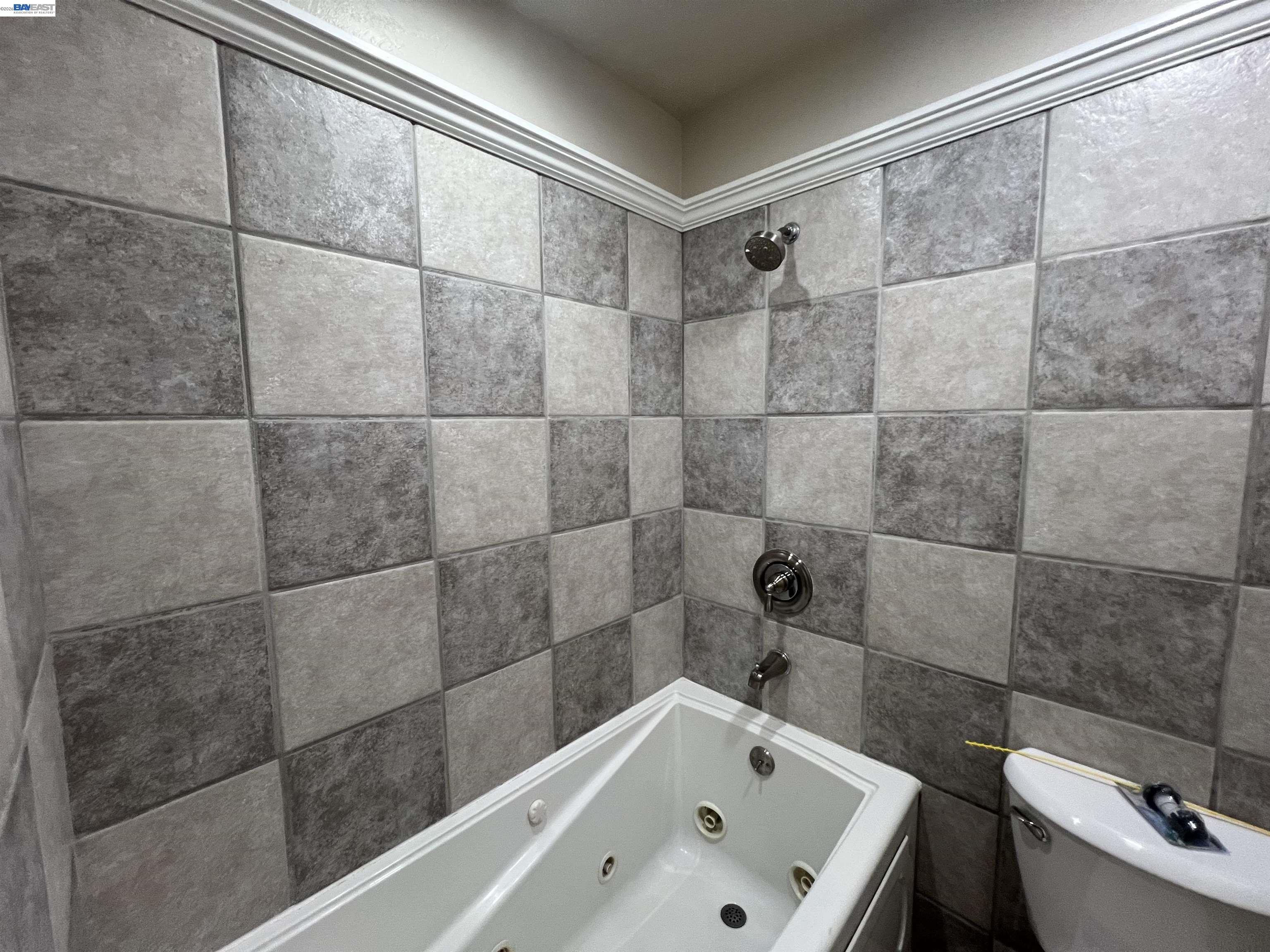 4176 San Pablo Dam Road, Unit B El Sobrante, CA 94803 - Photo 18 of 19