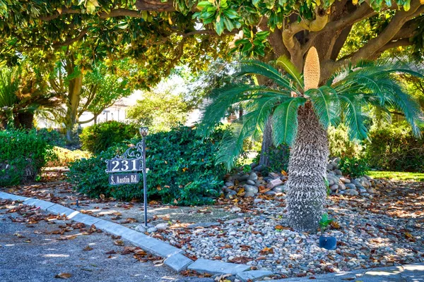$799,000 | 231 South Austin Road, Manteca, CA 95336