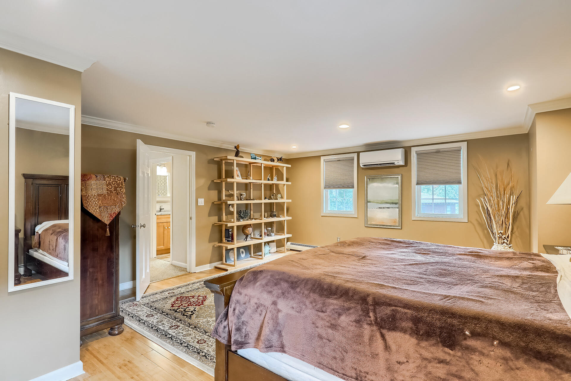 25 Upper Marsh Road Wellfleet, MA 02667 - Photo 10 of 23 Main Bedroom
