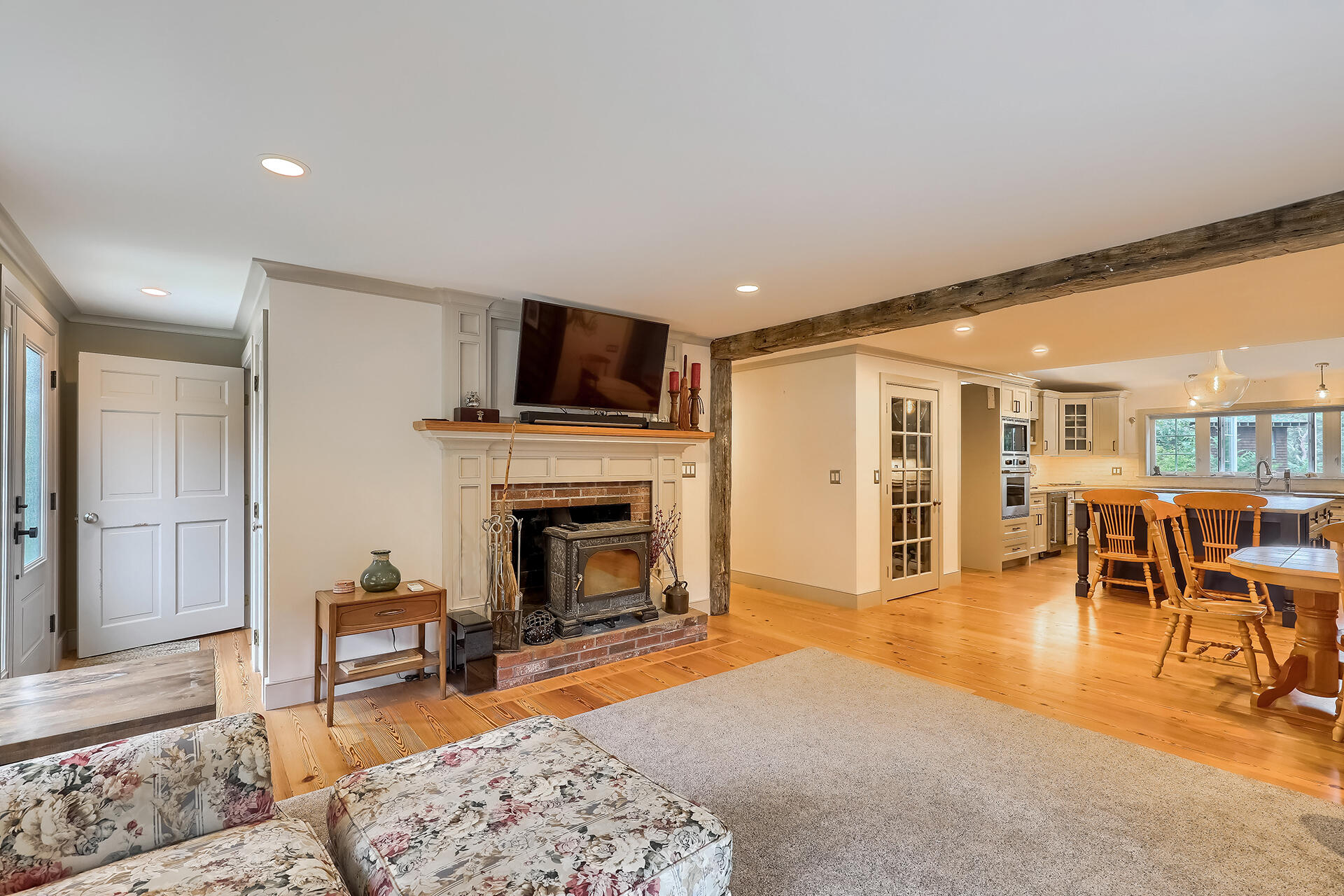25 Upper Marsh Road Wellfleet, MA 02667 - Photo 8 of 23 Living Room