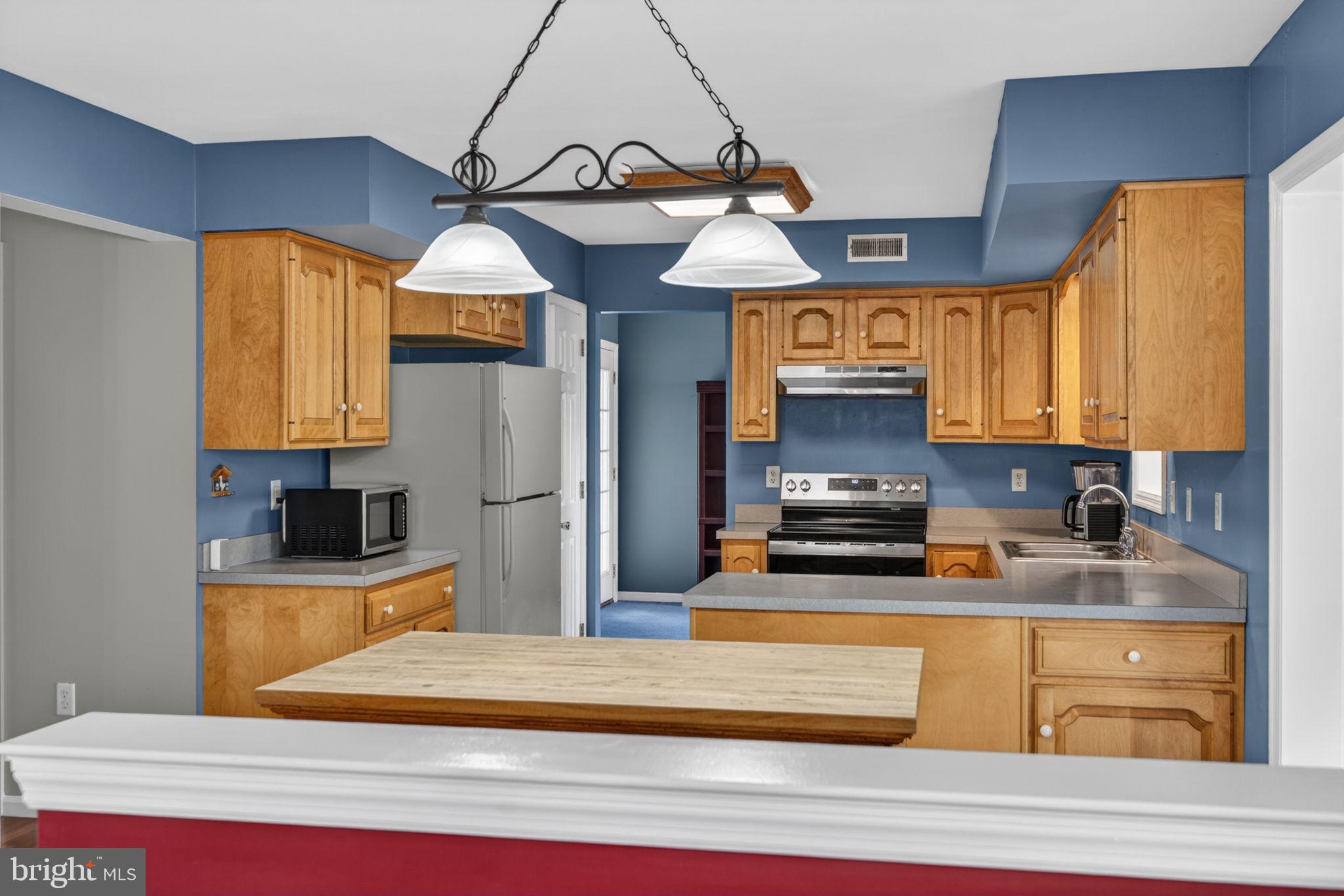 1555 Kumry Road Quakertown, PA 18951 - Photo 15 of 70