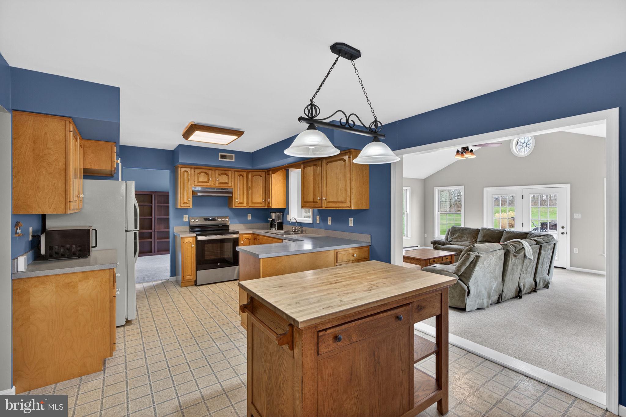 1555 Kumry Road Quakertown, PA 18951 - Photo 16 of 70