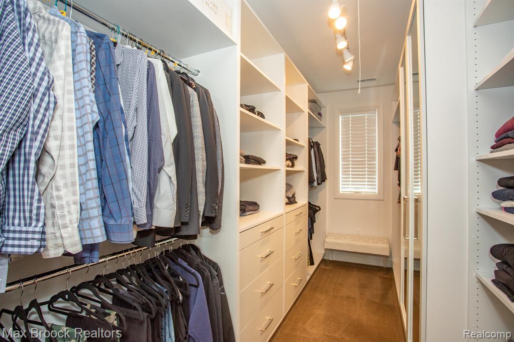 25925 York Road Royal Oak, MI 48067 - Photo 52 of 88