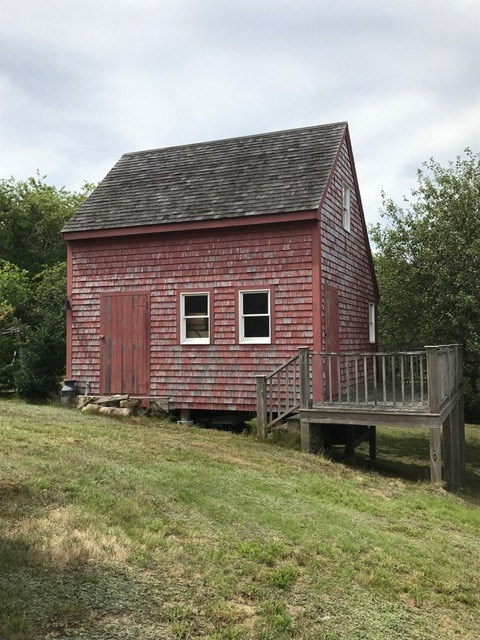 812 Beacon Hill Road Block Island, RI 02807 - Photo 2 of 7 Charming little red barn!
