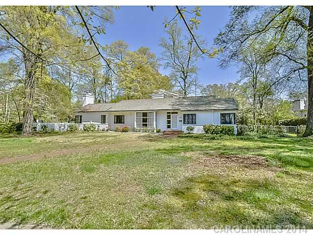 2001 Sharon Road Charlotte, NC 28207 - Photo 2 of 8 Gallery Image 2