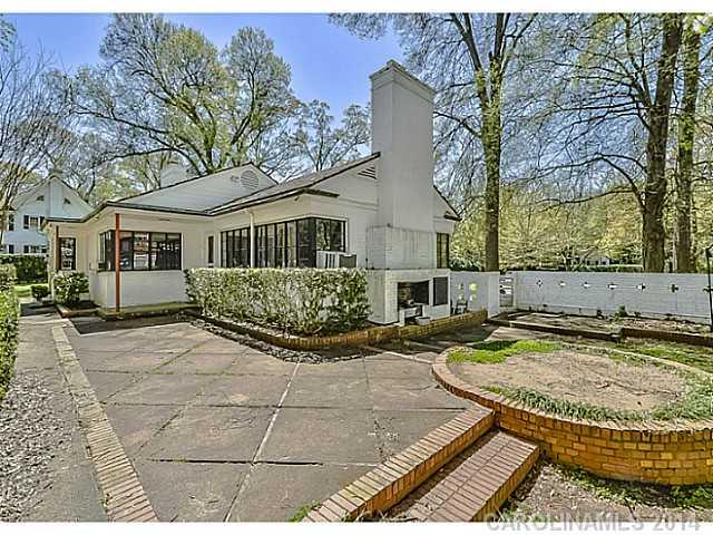 2001 Sharon Road Charlotte, NC 28207 - Photo 3 of 8 Gallery Image 3