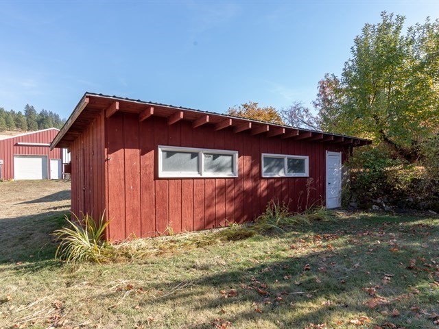 11128 North Morrison Road Spokane, WA 99217 - Photo 17 of 20
