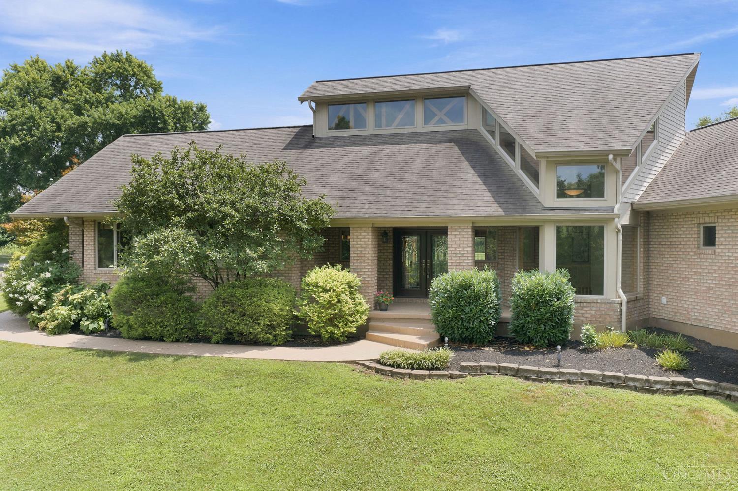 656 8 Mile Road Cincinnati, OH 45255 - Photo 5 of 99