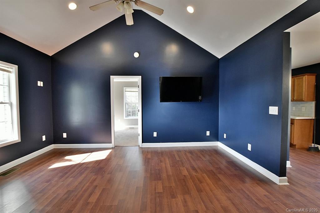 2627 Westbrook Road Edgemoor, SC 29712 - Photo 4 of 20 Gallery Image 4