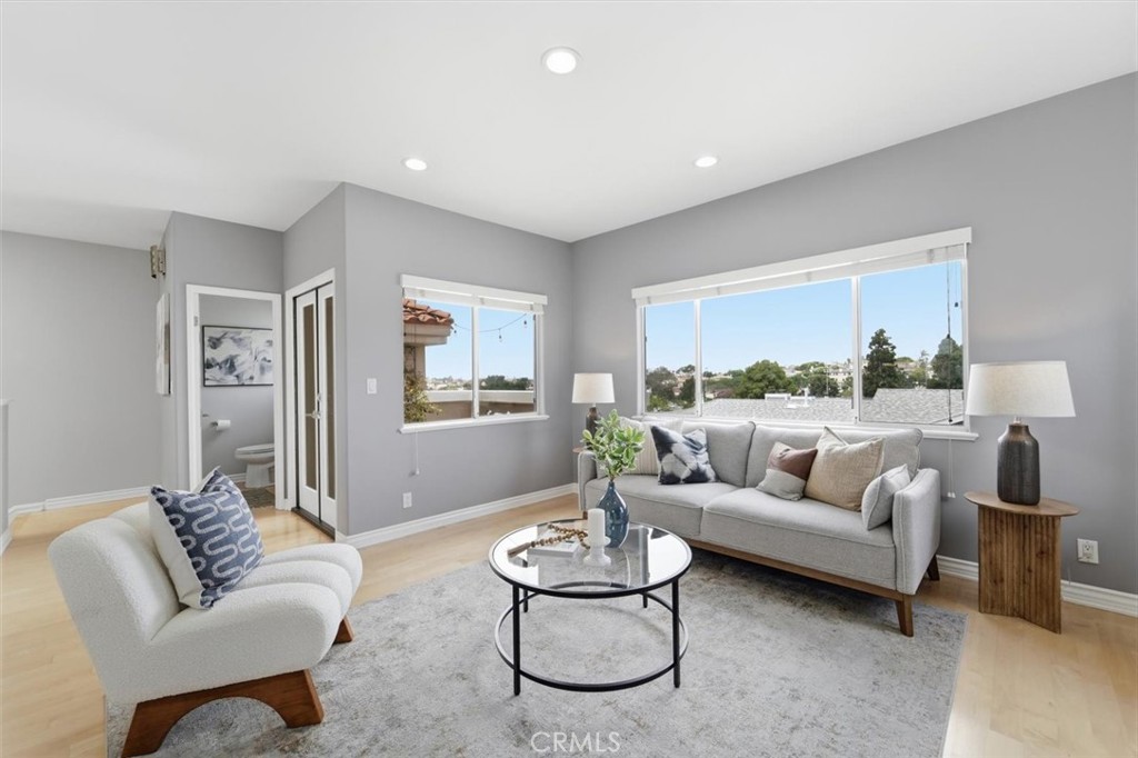 314 Penn Street, Unit 2 El Segundo, CA 90245 - Photo 4 of 22