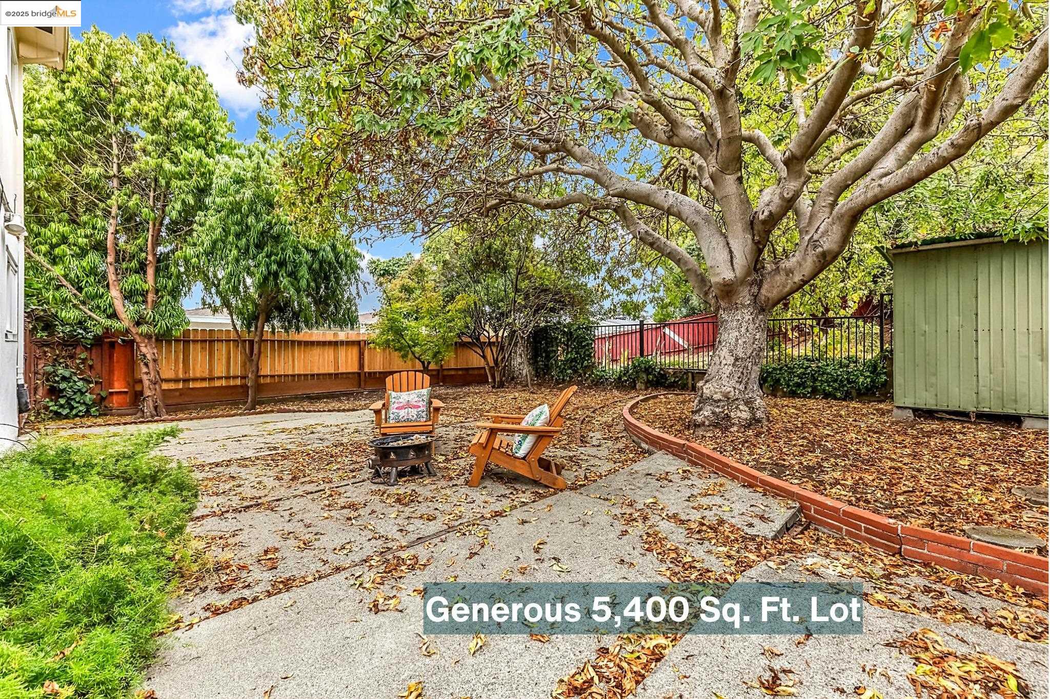 5619 Doremus Avenue Richmond, CA 94805 - Photo 31 of 45 a backyard of a house with table and chairs