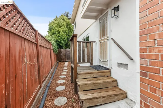 $799,000 | 5619 Doremus Avenue, Richmond, CA 94805