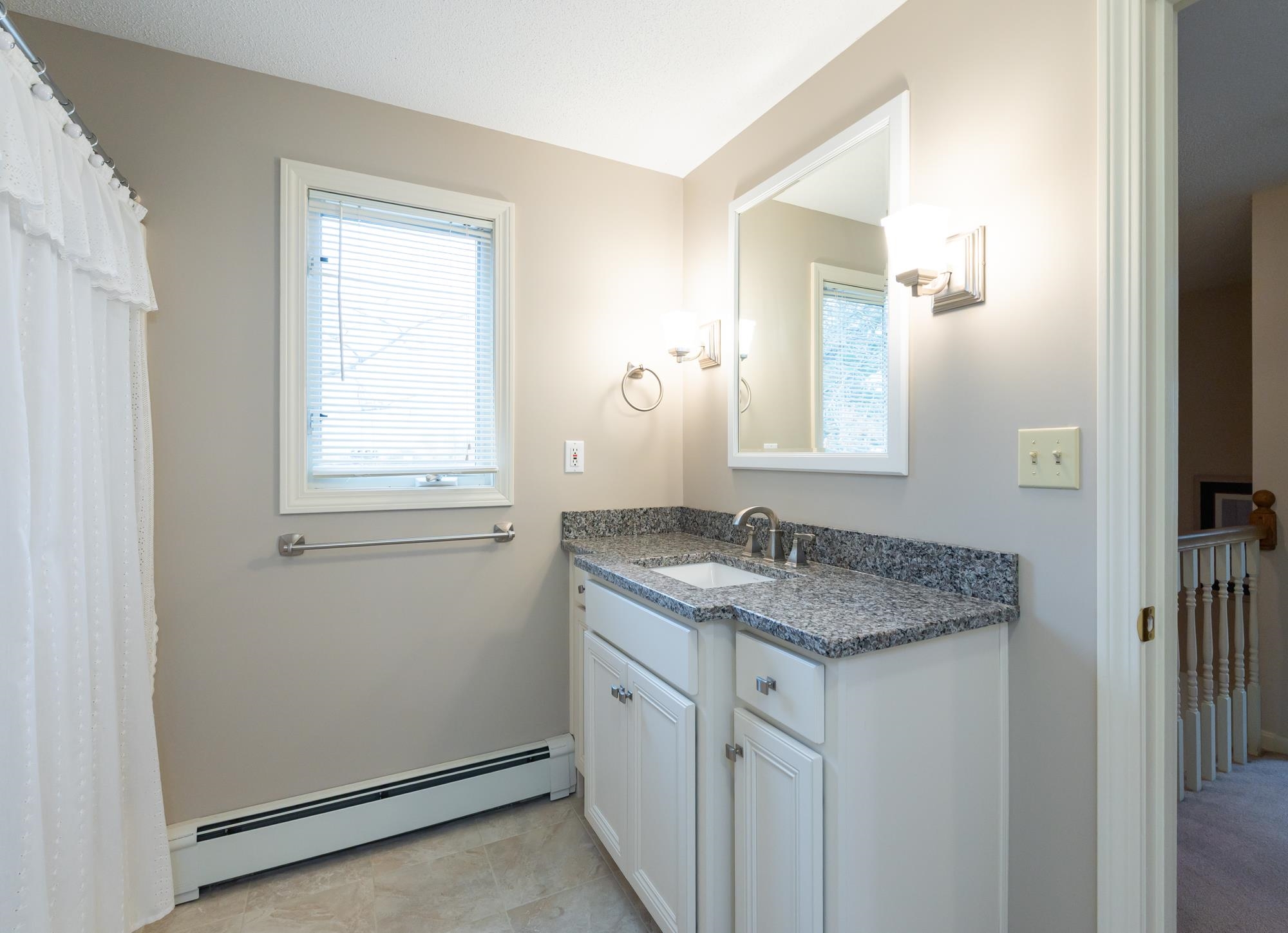 285 East Dunstable Road Nashua, NH 03062 - Photo 32 of 53