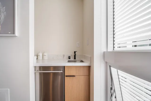 $710,000 | 555 Fulton Street, Unit 518, San Francisco, CA 94102