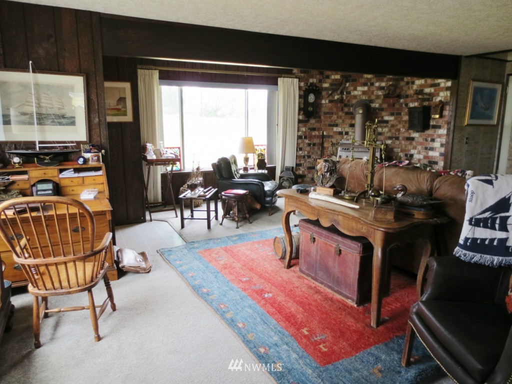 153 South Welcome Slough Road Cathlamet, WA 98612 - Photo 3 of 15 Gallery Image 3
