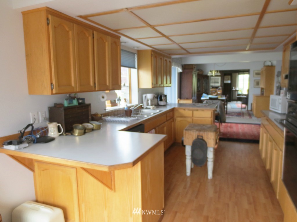 153 South Welcome Slough Road Cathlamet, WA 98612 - Photo 6 of 15 Gallery Image 6