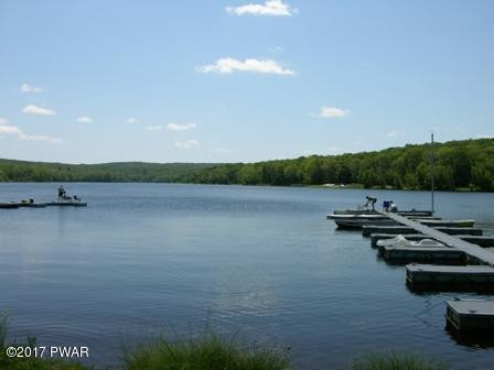 800 Rodeo Court Hawley, PA 18428 - Photo 28 of 36 Boat Docks