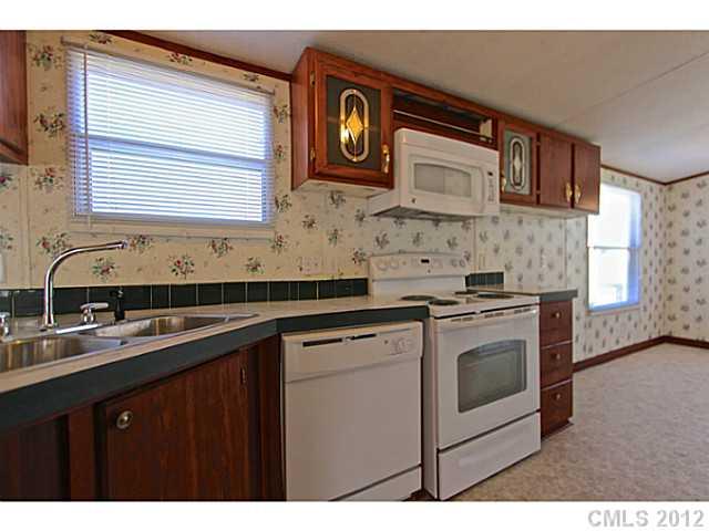 5928 Lewis Road Gastonia, NC 28052 - Photo 2 of 16 Gallery Image 2