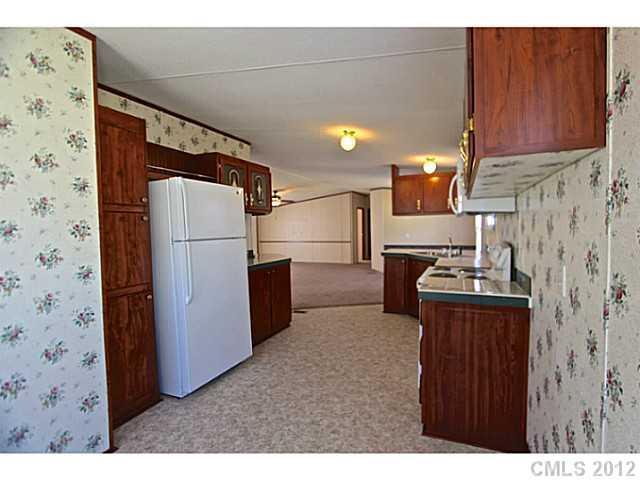 5928 Lewis Road Gastonia, NC 28052 - Photo 3 of 16 Gallery Image 3