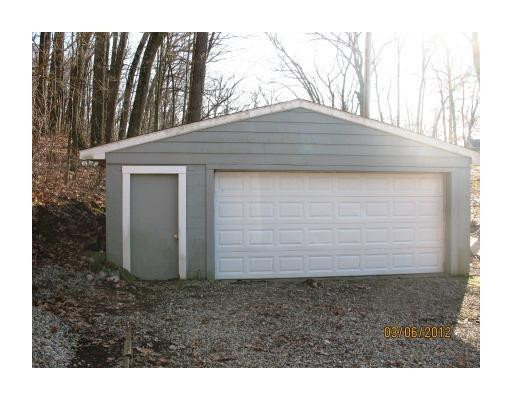 1183 Sugarloaf Lake Road Chelsea, MI 48118 - Photo 8 of 10 Photo 8