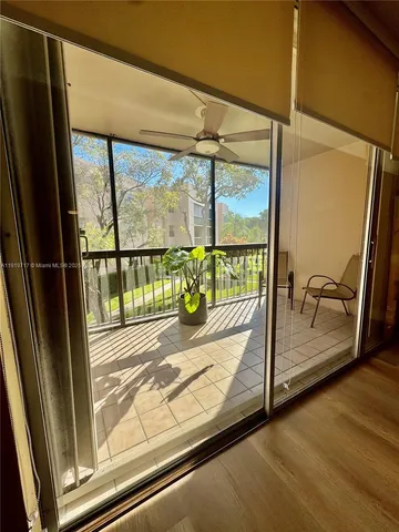$2,250 | 10985 Southwest 107th Street, Unit 216, Miami, FL 33176