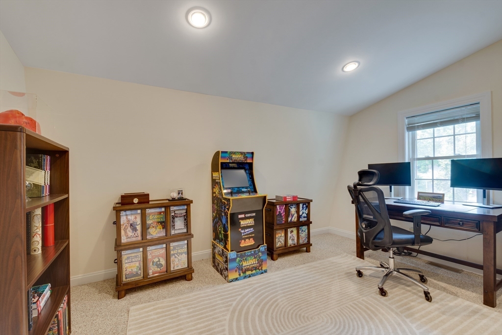 17 Nash Road Acton, MA 01720 - Photo 29 of 36 Gallery Image 29