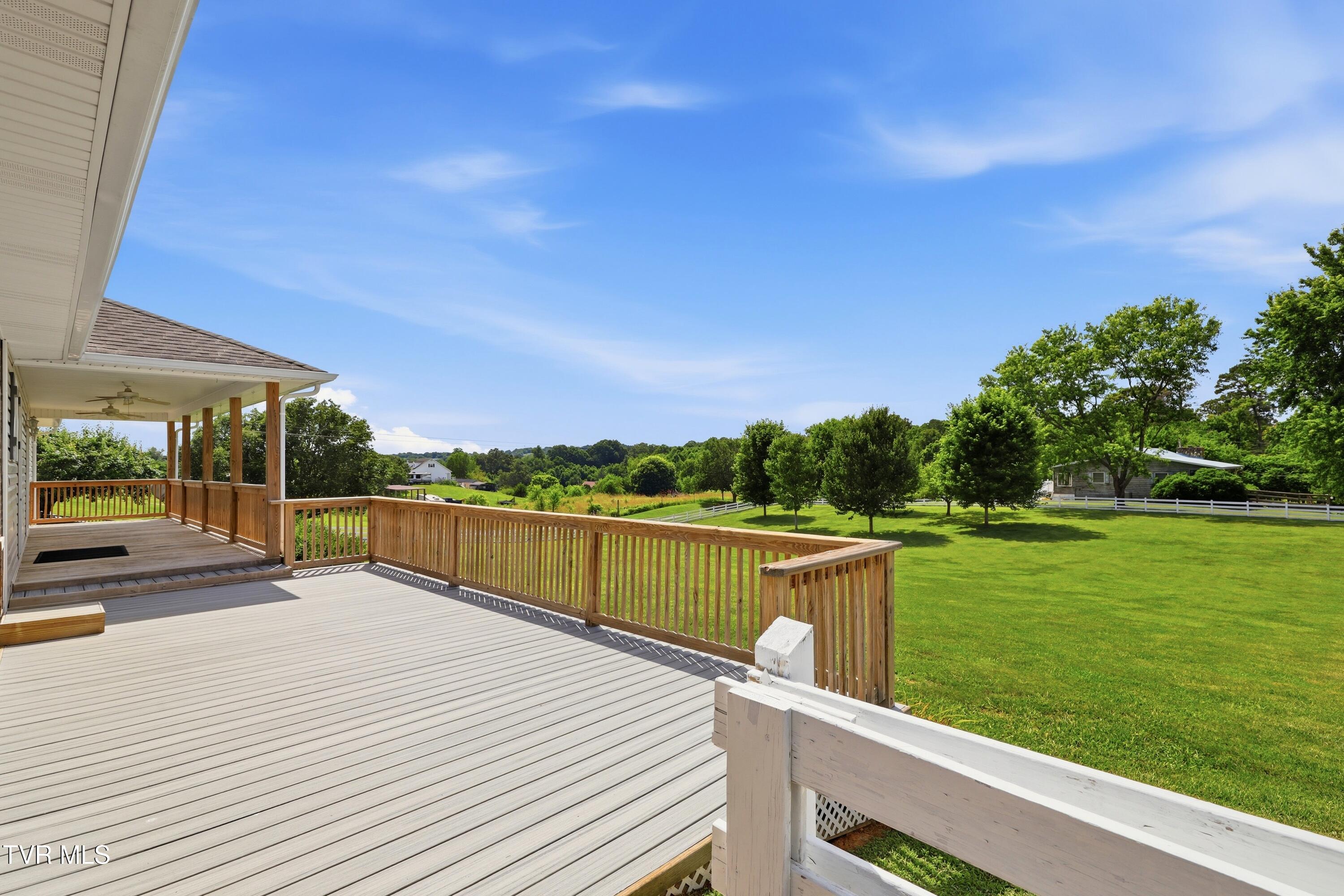 767 Possum Creek Road Greeneville, TN 37743 - Photo 60 of 69 22_767_possum_creek_rd_0022
