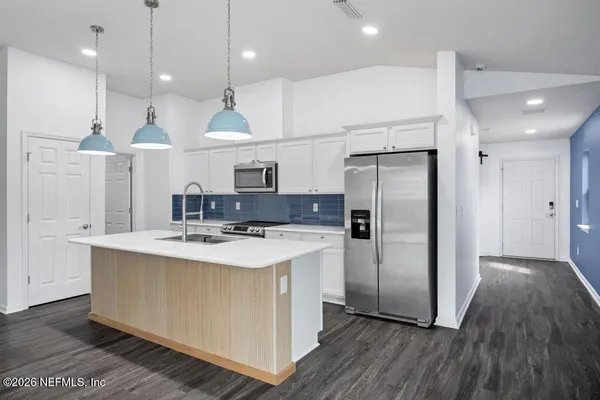 $355,000 | 9726 Bridgeway Avenue, Jacksonville, FL 32222