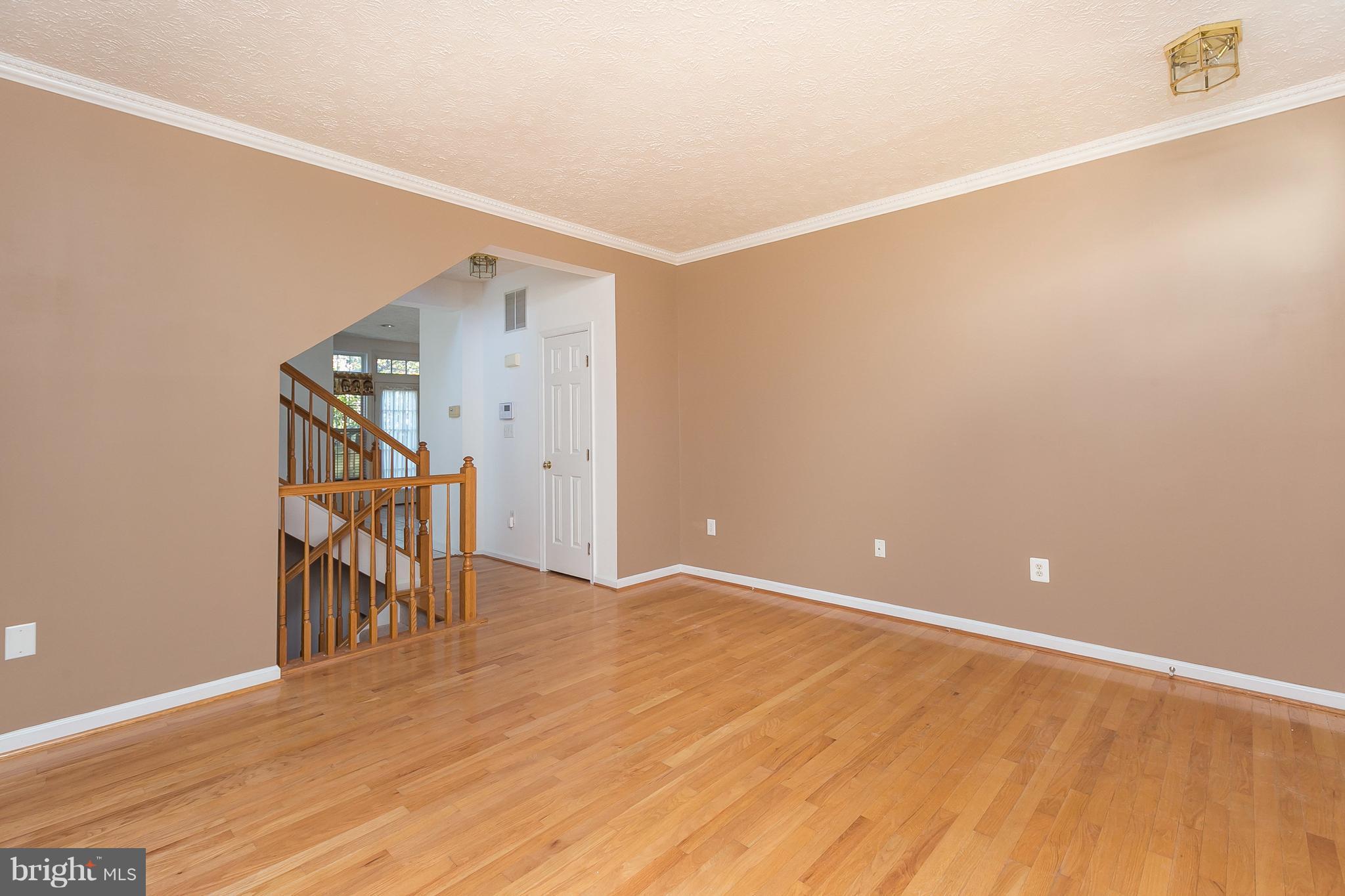 3224 Orient Fishtail Road Laurel, MD 20724 - Photo 8 of 30 Living Room