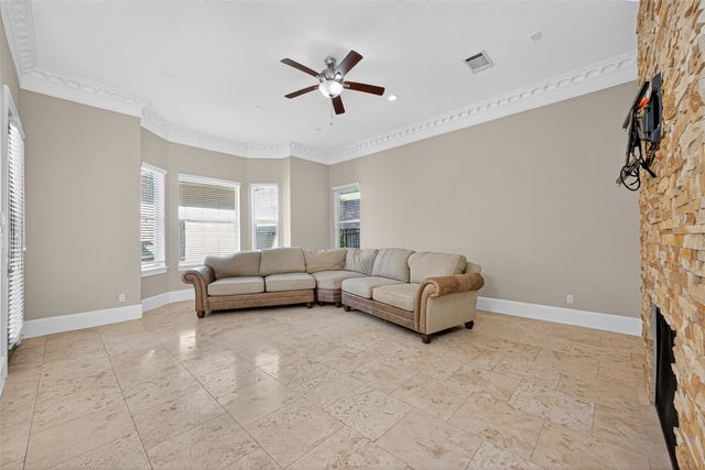 $1,400,000 | 23 Olmstead Row, The Woodlands, TX 77380