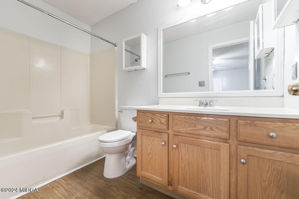 114 Wesleyan Way Macon, GA 31210 - Photo 17 of 28 a bathroom with a sink toilet and shower
