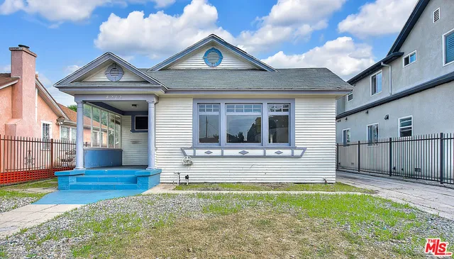 a view of house and outdoor space