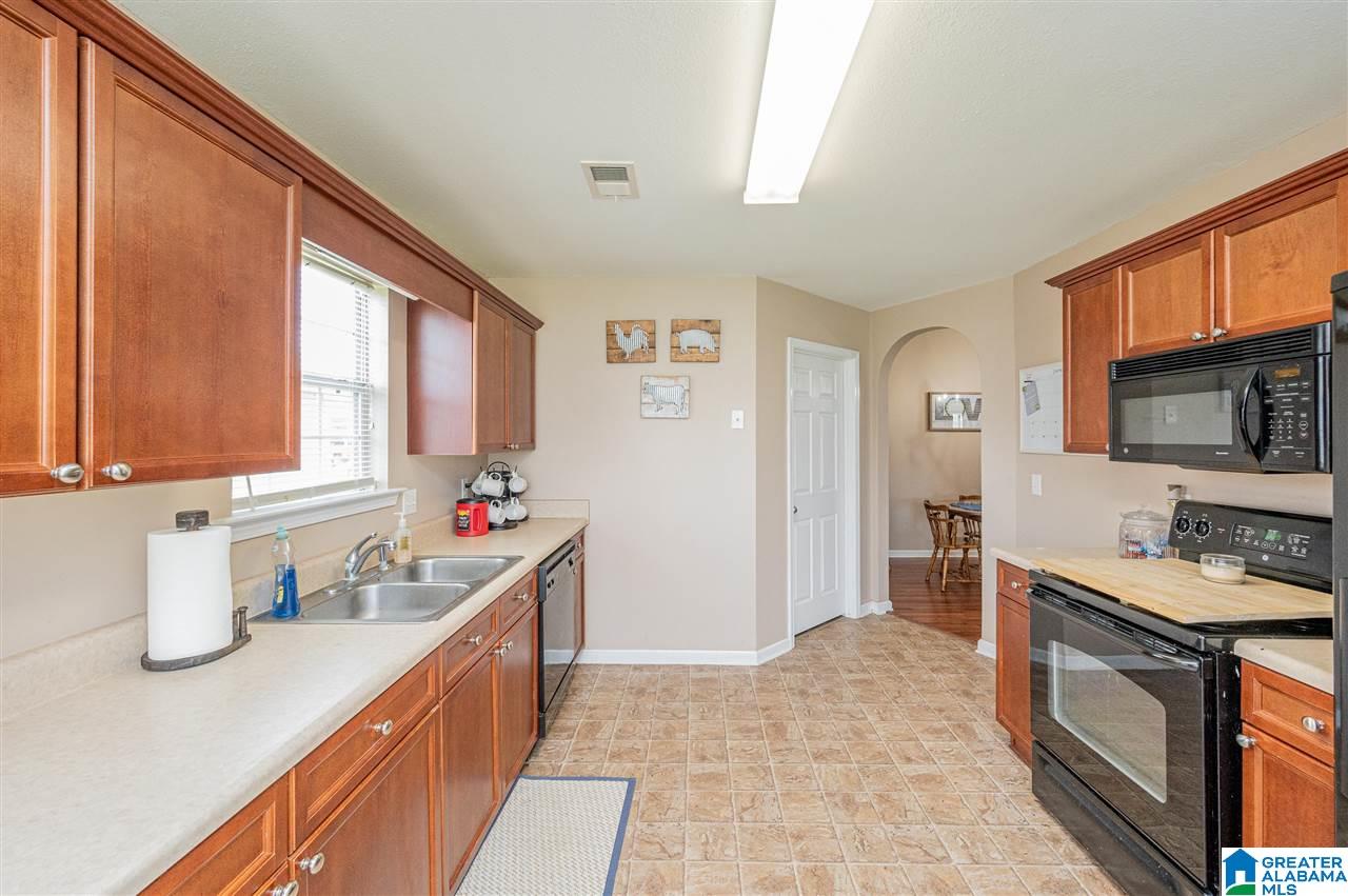 117 Ashby Street Calera, AL 35040 - Photo 13 of 37