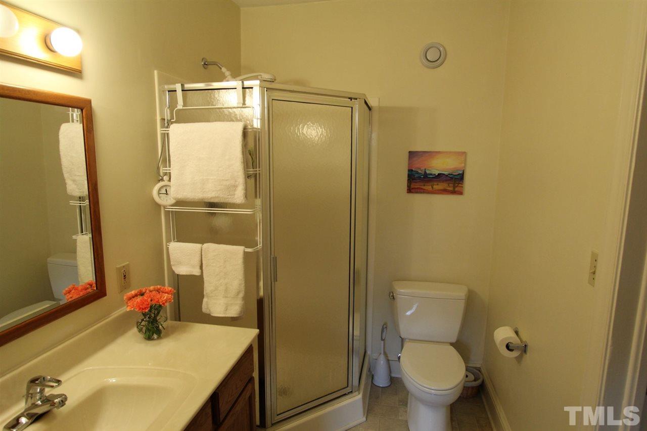 2823 Oberry Street Raleigh, NC 27607 - Photo 13 of 25 Main floor