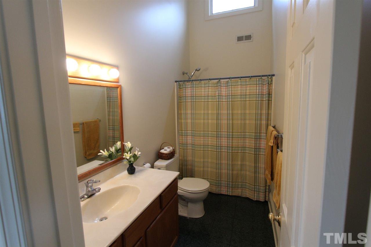 2823 Oberry Street Raleigh, NC 27607 - Photo 15 of 25 2nd floor