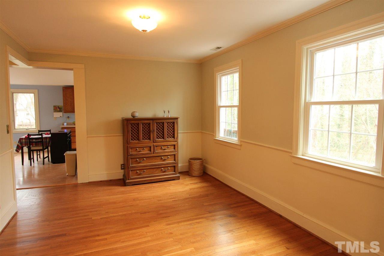 2823 Oberry Street Raleigh, NC 27607 - Photo 5 of 25