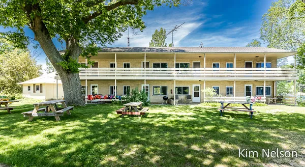 $2,200,000 | 6195 Murray Road, Whitehall, MI 49461