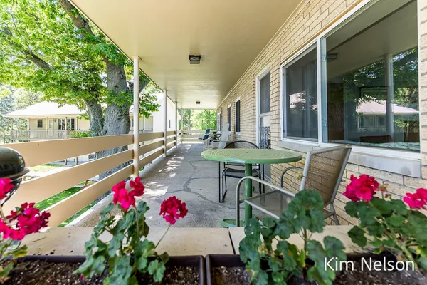 $2,200,000 | 6195 Murray Road, Whitehall, MI 49461