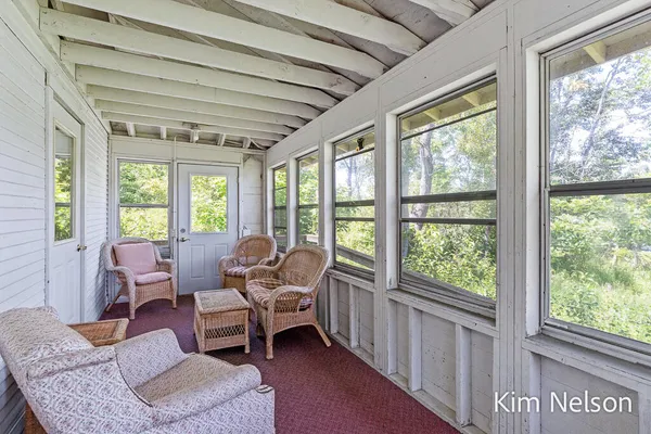 $2,200,000 | 6195 Murray Road, Whitehall, MI 49461