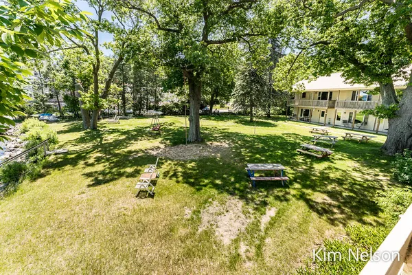 $2,200,000 | 6195 Murray Road, Whitehall, MI 49461